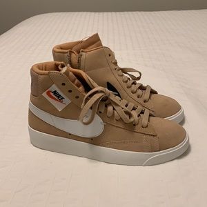 Women’s Nike Blazer